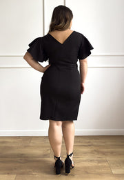 LARA SUKIENKA MINI PLUS SIZE Z OZDOBNYMI RĘKAWAMI . CZARNA 02 image 3