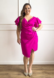 LARA SUKIENKA MINI PLUS SIZE Z OZDOBNYMI RĘKAWAMI . FUKSJA 03 image 5