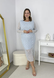 KATRINA SUKIENKA PLUS SIZE Z ELASTYCZNEJ KORONKI. BŁEKITNA 03 image 3