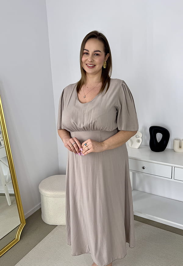 KAREN WISKOZOWA SUKIENKA Z ROZKLOSZOWANYM DOŁEM. FANGO 03 image 2