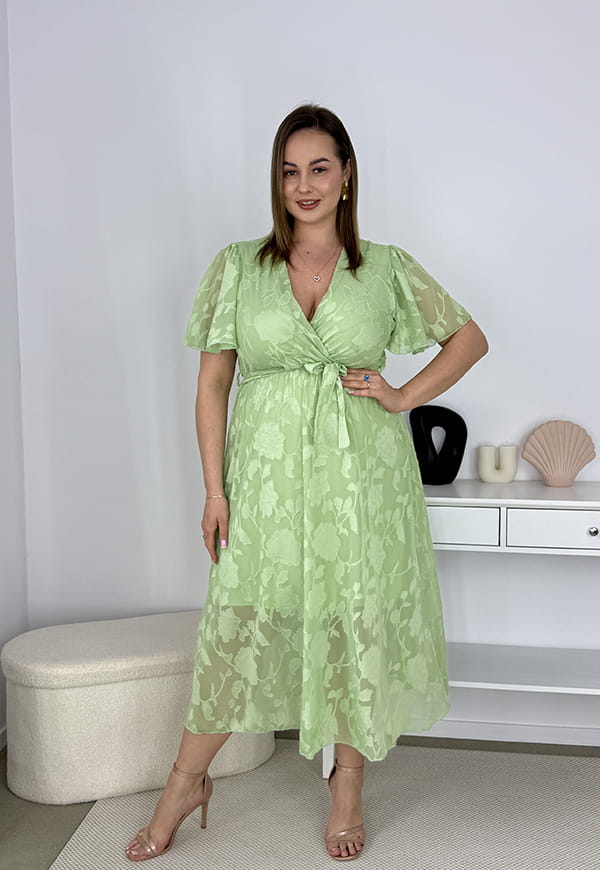 LUIZA  SZYFONOWA SUKIENKA MIDI ROZKLOSZOWANA Z OZDOBNYM HAFTEM. PISTACJA 05 image 8