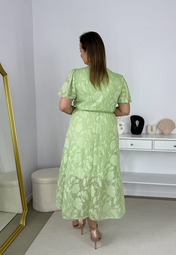 LUIZA  SZYFONOWA SUKIENKA MIDI ROZKLOSZOWANA Z OZDOBNYM HAFTEM. PISTACJA 05 image 10