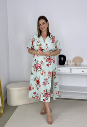 XENIA MUŚLINOWA SUKIENKA Z ROZKLOSZOWANYM DOŁEM W KWIATY . MIĘTOWA 02 image 3