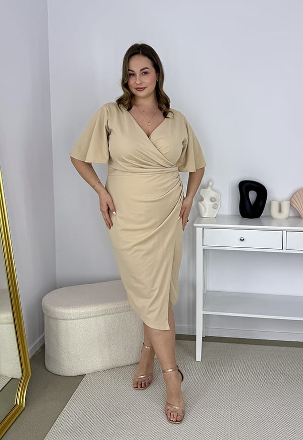 CLAUDIA ELEGANCKA SUKIENKA PLUS SIZE OŁÓWKOWA . BEŻOWA 02