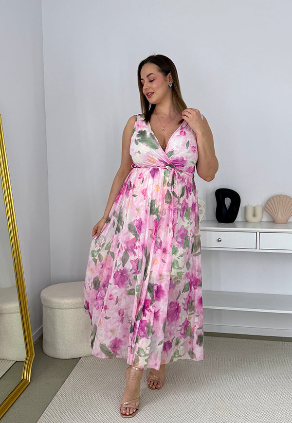 SIMONA DŁUGA SUKIENKA PLUS SIZE Z ELASTYCZNEJ SIATECZKI NA RAMIACZKACH. BIAŁO/RÓŻOWE KWIATY 04 image 8