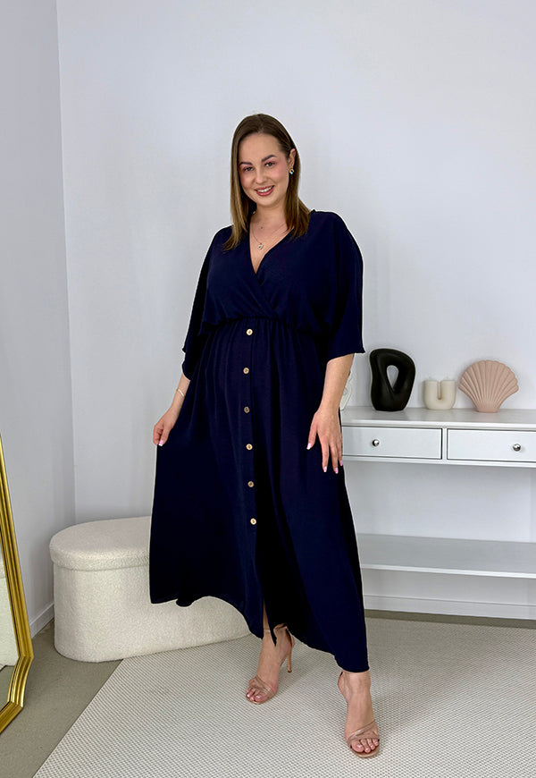 GRETA GŁADKA SUKIENKA PLUS SIZE Z ROZKLOSZOWANYM DOŁEM I GUZIKAMI. GRANATOWA 03 image 5