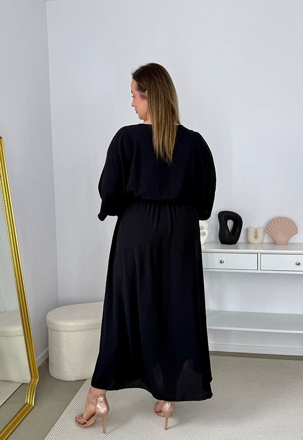 GRETA GŁADKA SUKIENKA PLUS SIZE Z ROZKLOSZOWANYM DOŁEM I GUZIKAMI. CZARNA 01 image 9