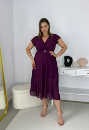 SISI ELEGANCKA SUKIENKA Z PLISOWANĄ GÓRĄ Z PASKIEM. ŚLIWKA 01 image 6