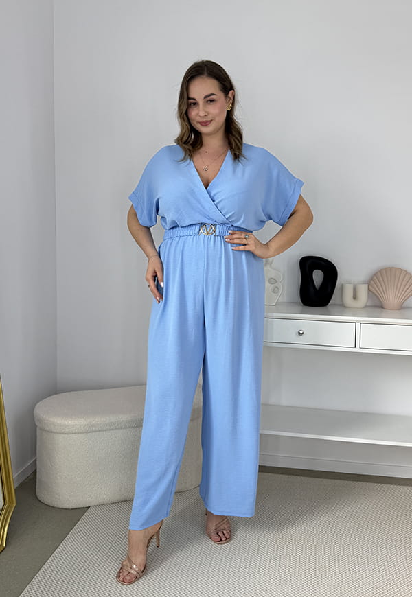 VALENCIA II KRÓTKI RĘKAW  KOMBINEZON POWIĘKSZONY PLUS SIZE Z PASKIEM I DŁUGIMI NOGAWKAMI. BŁĘKIT 07 image 2