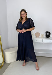 GRACY MAXI SUKIENKA DŁUGA PLUS SIZE Z SZYFONOWYM DOŁEM I CEKINAMI. GRANATOWA 08 image 8