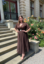 GRACY MAXI SUKIENKA DŁUGA PLUS SIZE Z SZYFONOWYM DOŁEM I CEKINAMI. CZEKOLADOWA 10 image 3