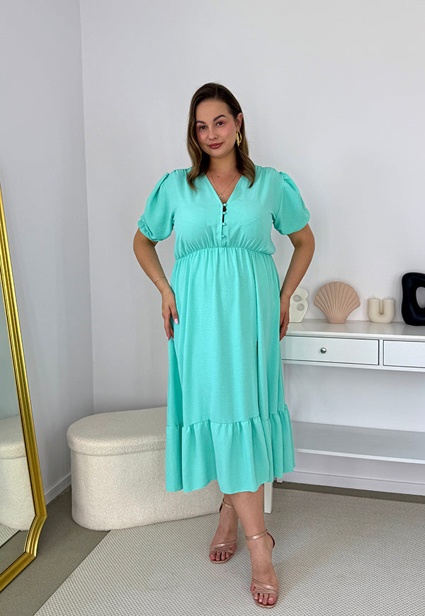 AMANDA GŁADKA MAXI PLUS SIZE SUKIENKA Z KRÓTKIMI RĘKAWAMI PRZED DŁUGA Z GUZIKAMI. MIETOWA 03