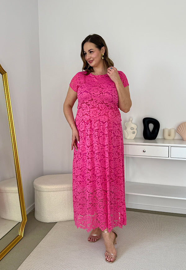 VIKI KORONKOWA SUKIENKA PLUS SIZE MAXI. FUKSJA 03