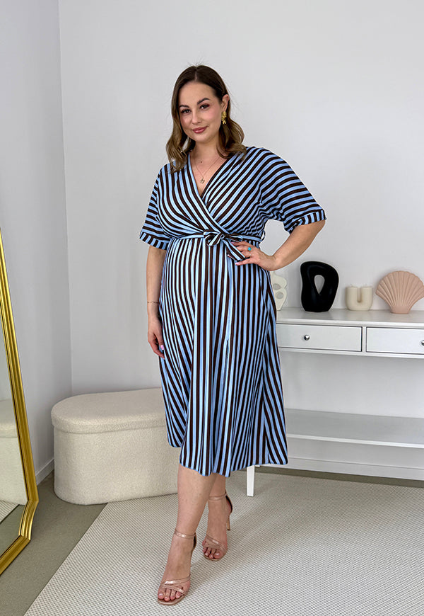 CARMEN  II Z KRÓTKIM RĘKAWEM SUKIENKA MIDI PLUS SIZE W PASKI. BŁĘKITNA 26 image 5